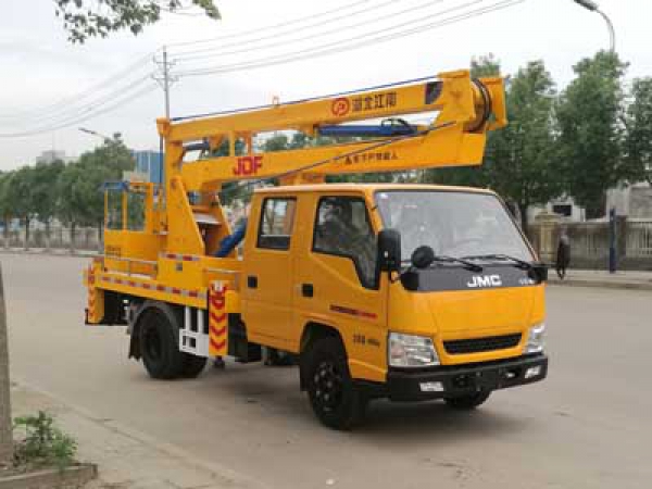 江鈴雙排13.3米上藍牌高空作業車